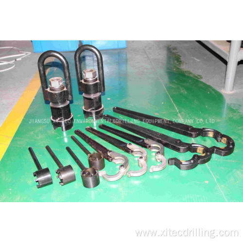 Catch hook for drilling machine